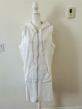 Sleeveless Hooded Zip-Front White Dress